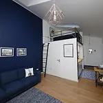 Mini Flat *