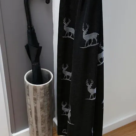 Mini Flat Apartment *